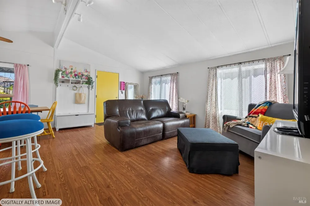 47 Oriole Way Santa Rosa, CA 95409