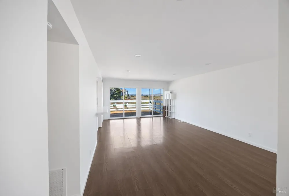 2711 Topaz Drive Novato, CA 94945
