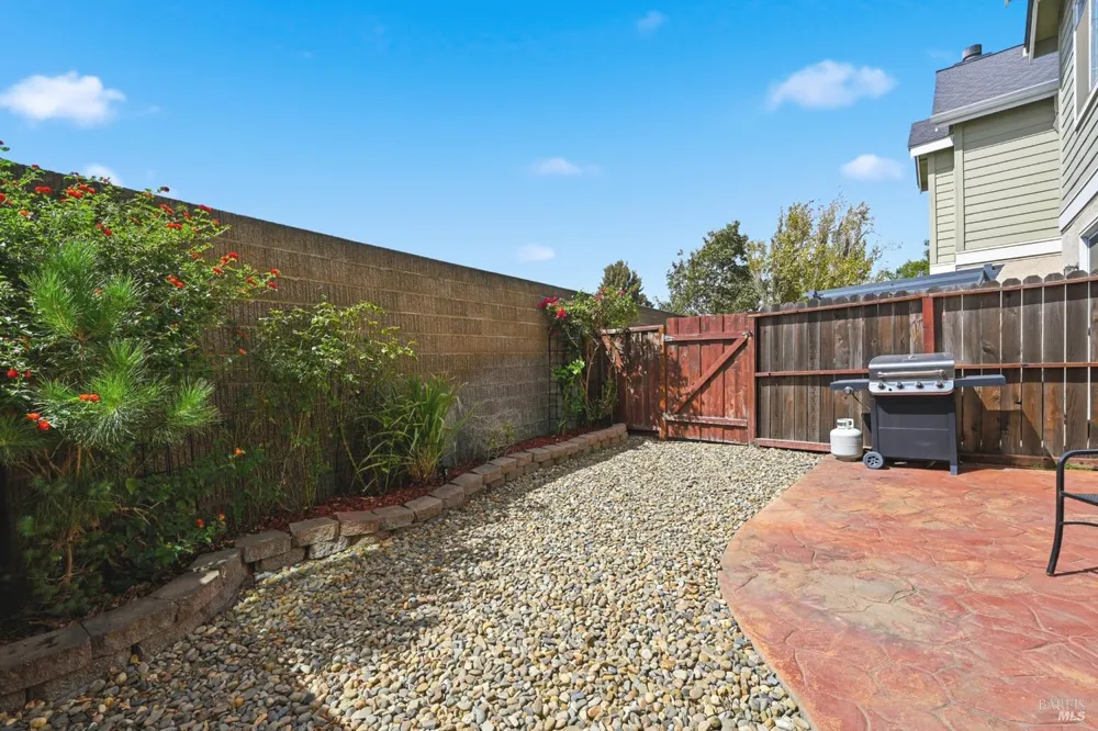 73 Manchester Drive Fairfield, CA 94533