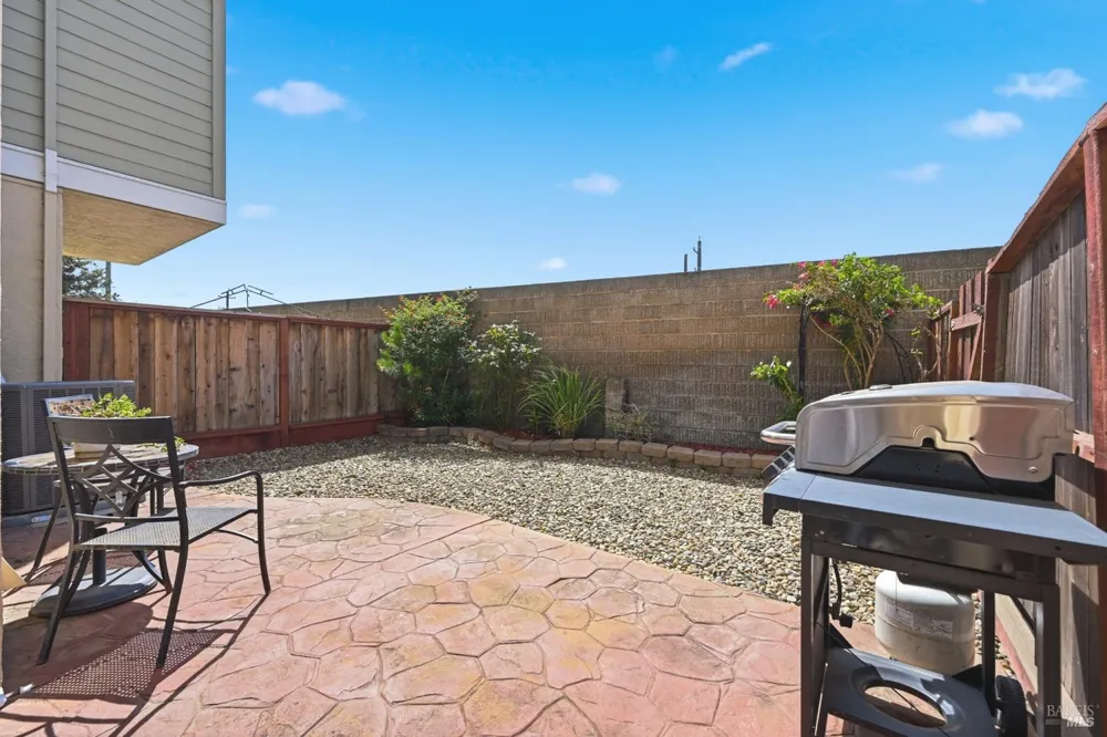73 Manchester Drive Fairfield, CA 94533