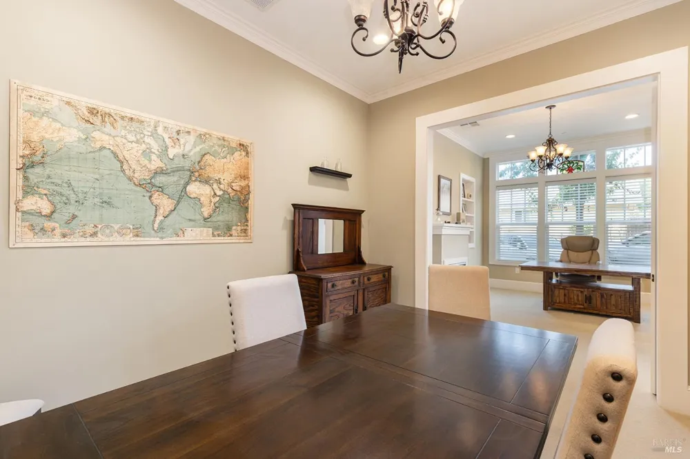 160 Johnson Street Windsor, CA 95492