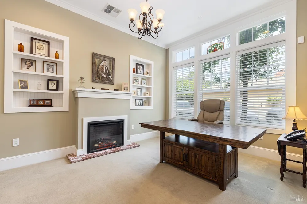 160 Johnson Street Windsor, CA 95492