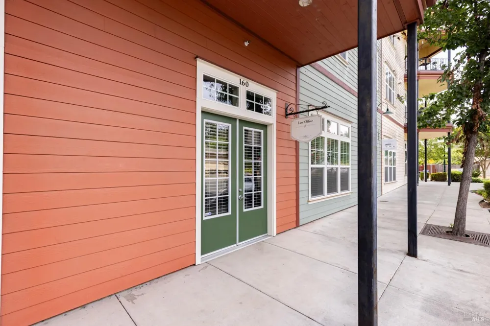 160 Johnson Street Windsor, CA 95492