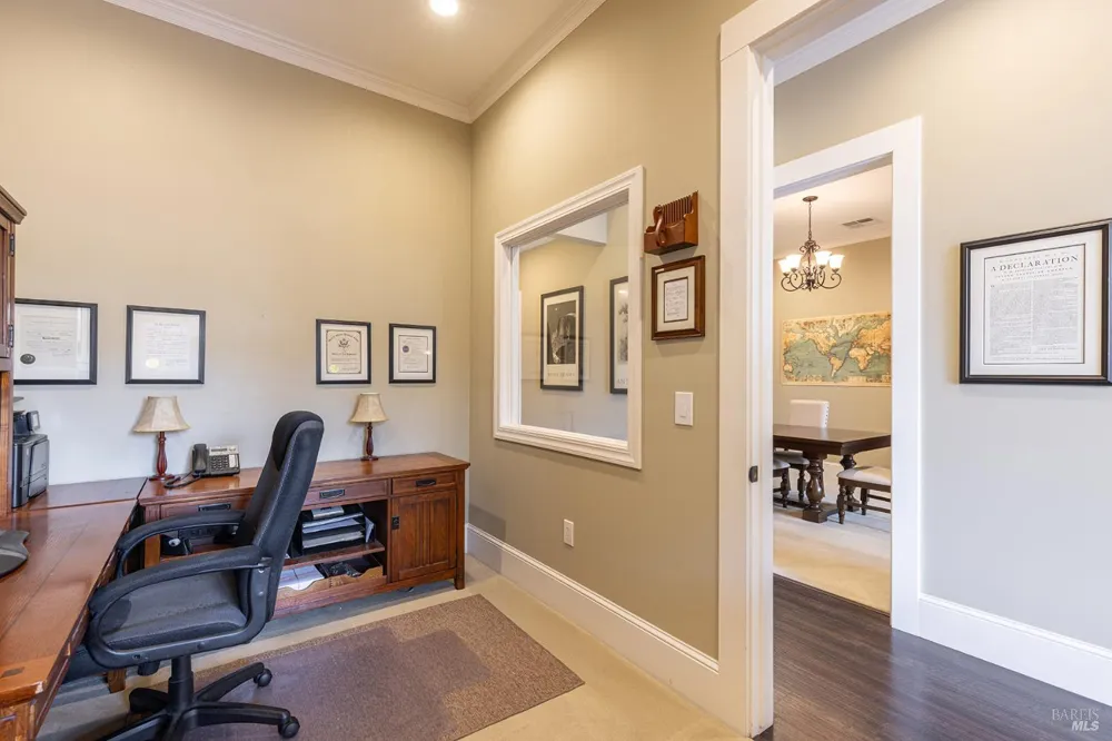 160 Johnson Street Windsor, CA 95492