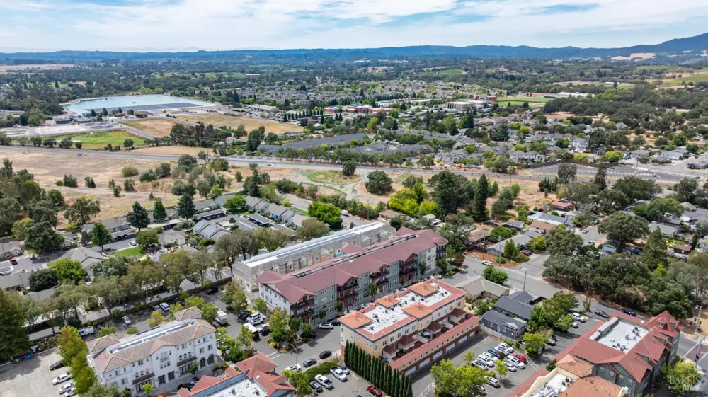 160 Johnson Street Windsor, CA 95492