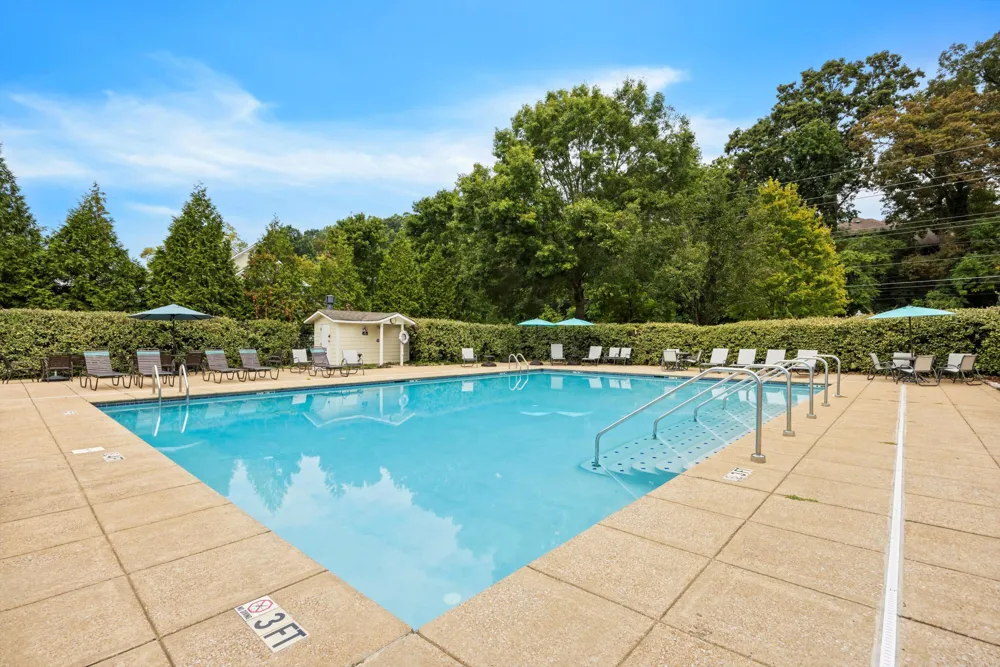 1220 Bridgewater Lane Chattanooga, TN 37405