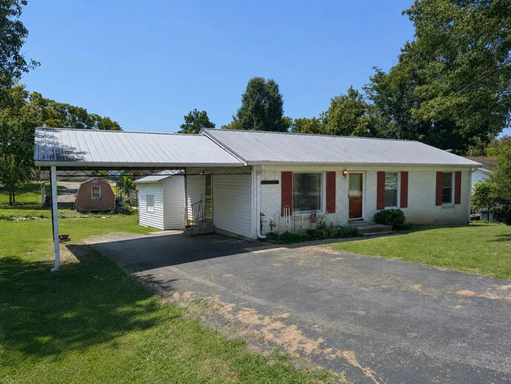 103 Greenbriar Street Woodbury, TN 37190