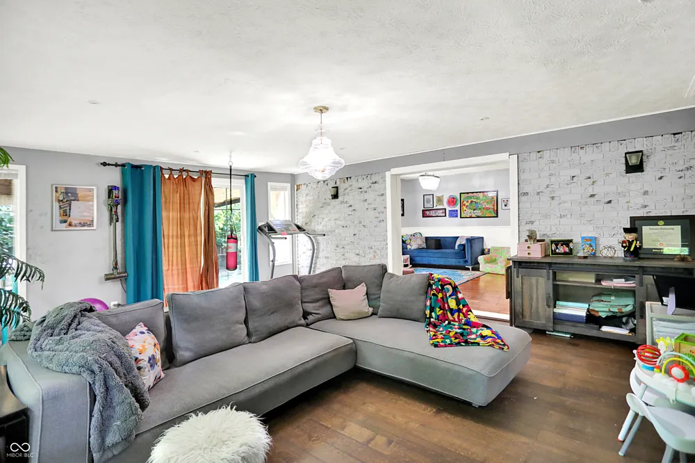 7011 McLain Drive Indianapolis, IN 46217