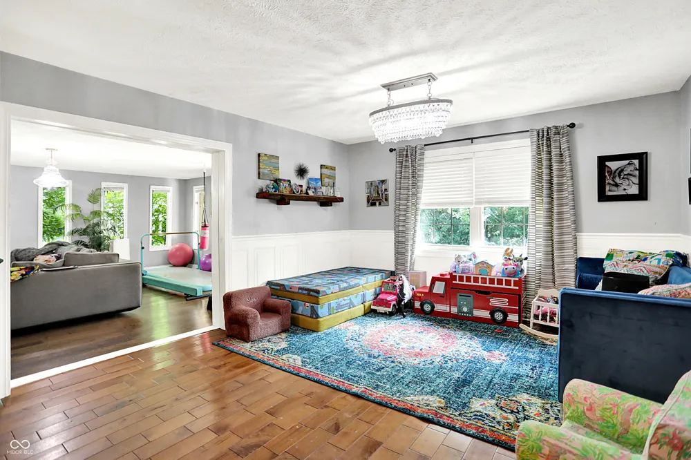 7011 McLain Drive Indianapolis, IN 46217