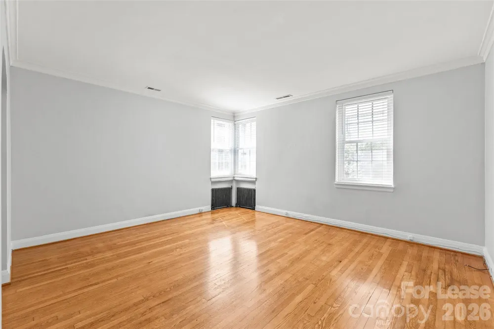 920 Monticello Terrace #305 Charlotte, NC 28204