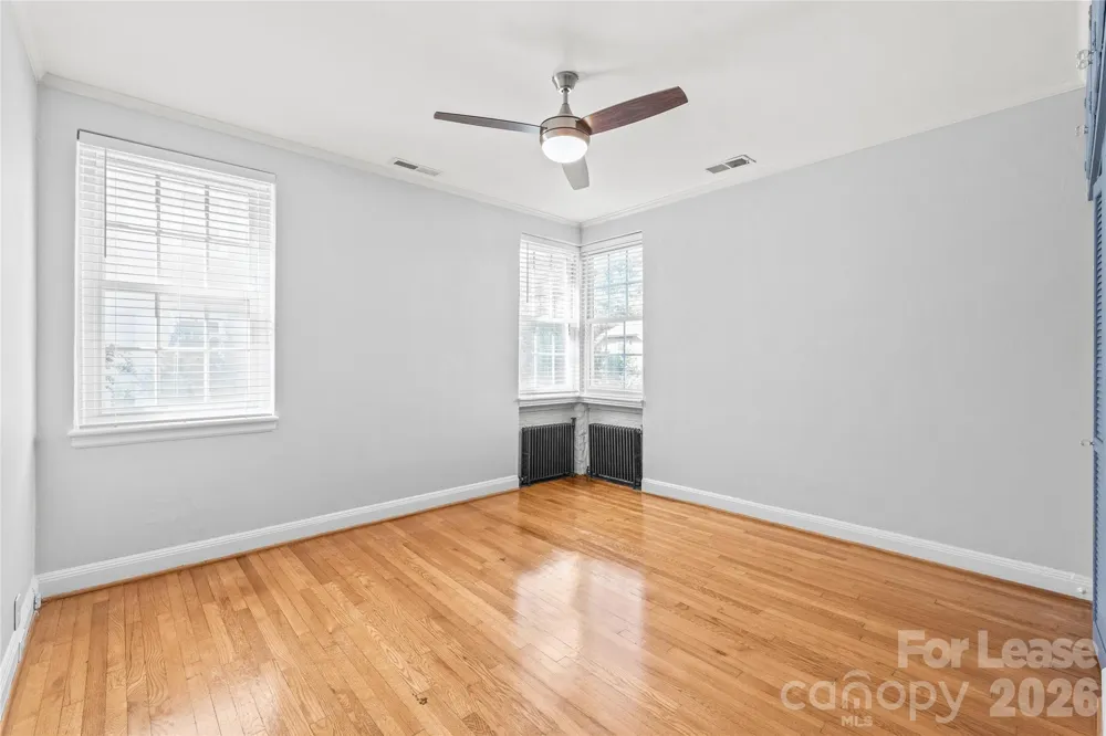 920 Monticello Terrace #305 Charlotte, NC 28204