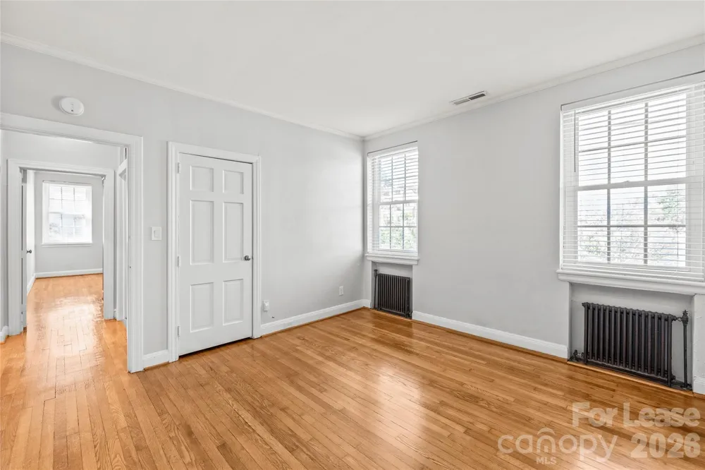 920 Monticello Terrace #305 Charlotte, NC 28204