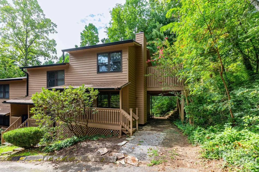 404 Buck Cove Terrace Asheville, NC 28805