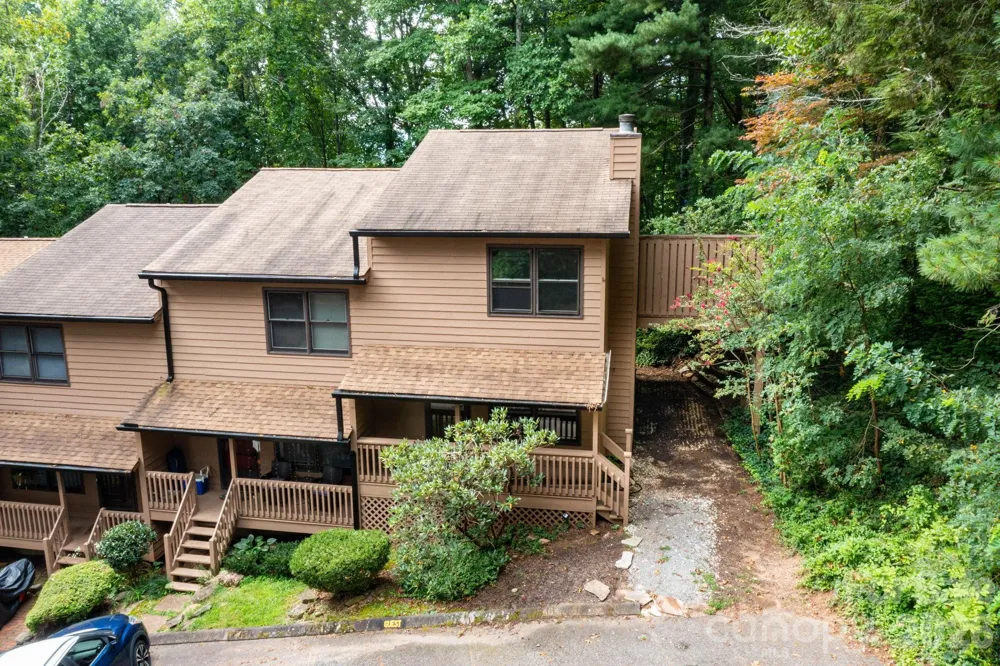 404 Buck Cove Terrace Asheville, NC 28805