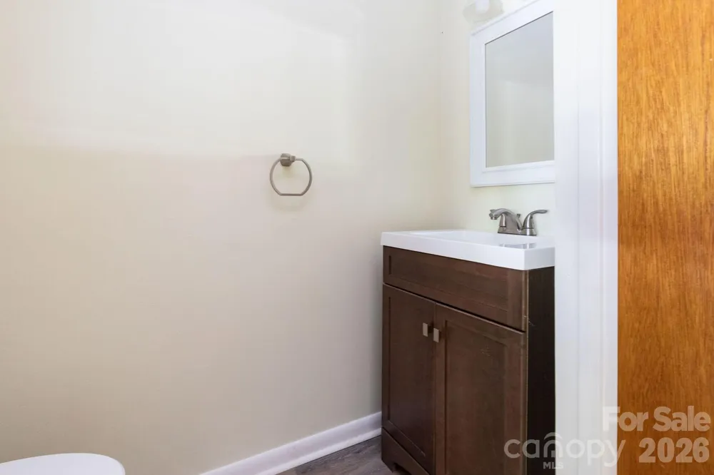 404 Buck Cove Terrace Asheville, NC 28805
