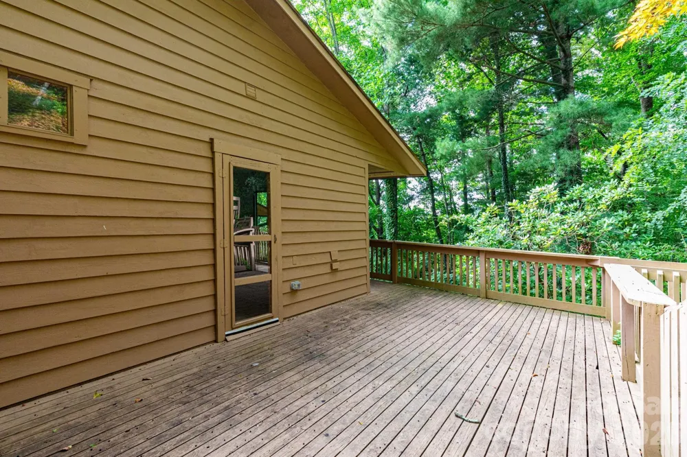 404 Buck Cove Terrace Asheville, NC 28805