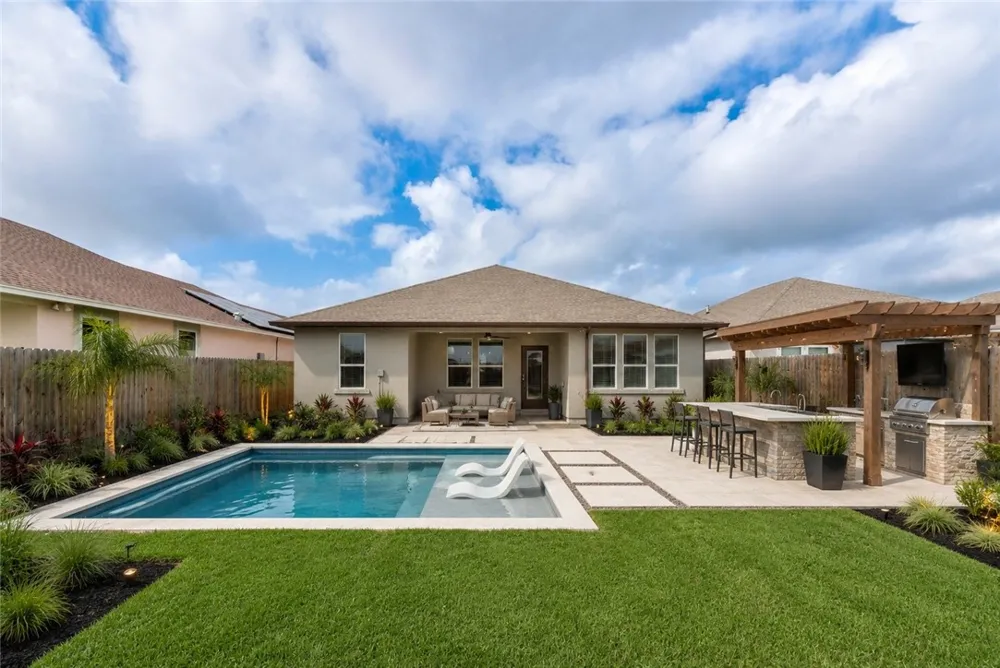 7730 Sophia Drive Corpus Christi, TX 78414