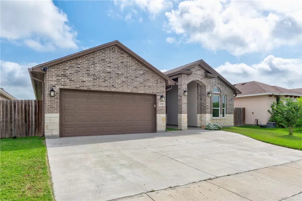 7730 Sophia Drive Corpus Christi, TX 78414
