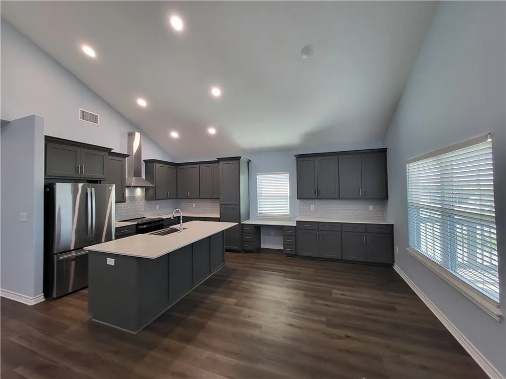 113 Knickerbocker Street Corpus Christi, TX 78418