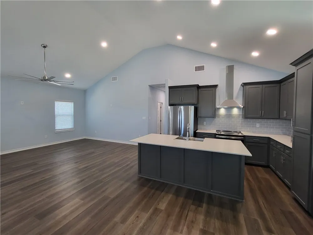 113 Knickerbocker Street Corpus Christi, TX 78418