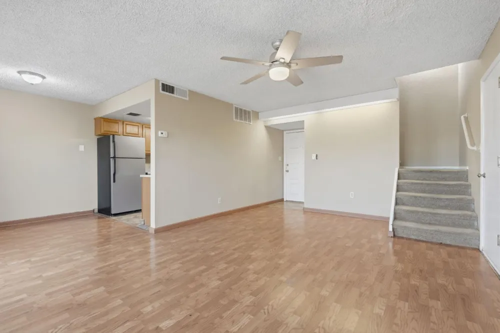 4929 Winery Circle #114 Fresno, CA 93726