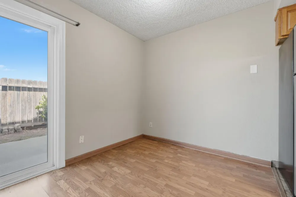 4929 Winery Circle #114 Fresno, CA 93726