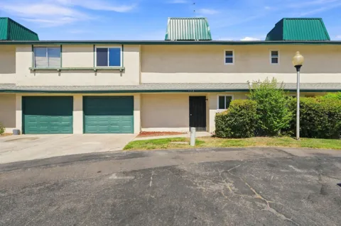 4929 Winery Circle #114