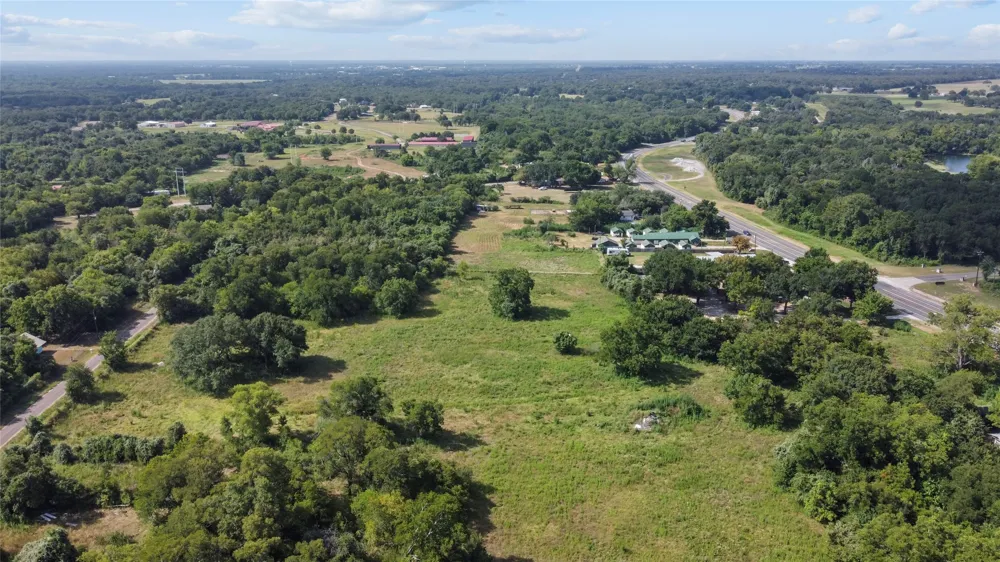 LCR 405 Groesbeck, TX 76642