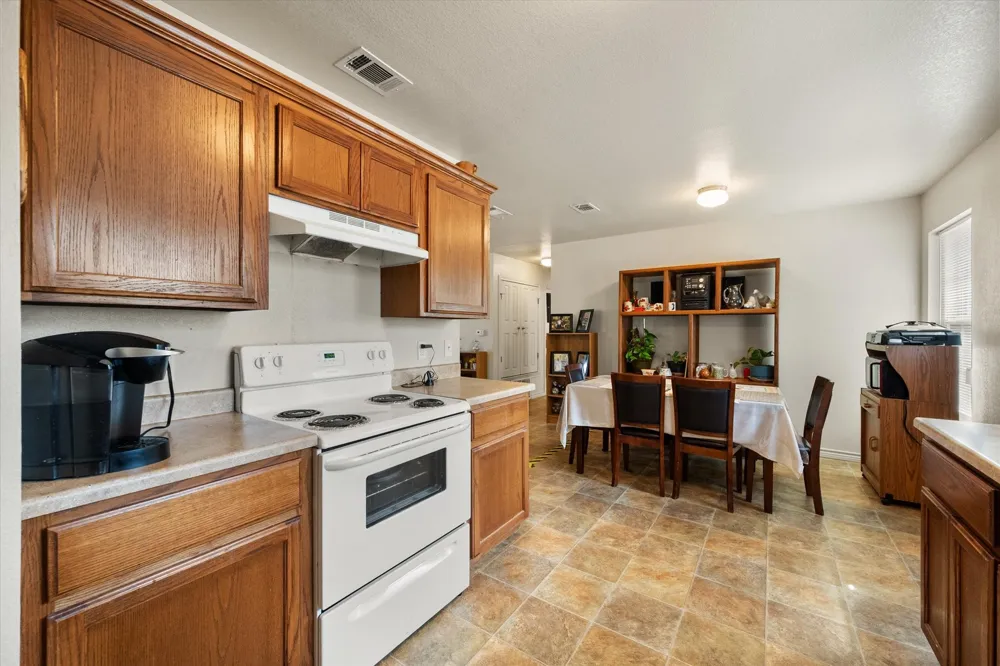 700 Cypress Avenue Corsicana, TX 75110
