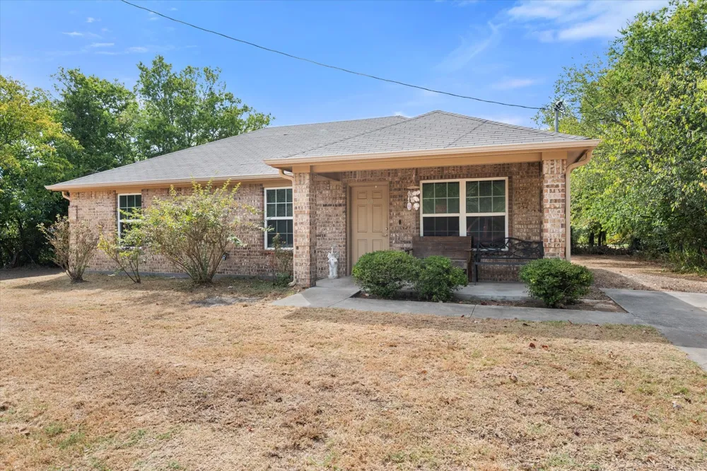 700 Cypress Avenue Corsicana, TX 75110
