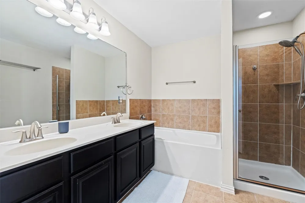 6900 Carrington Lane Fort Worth, TX 76137