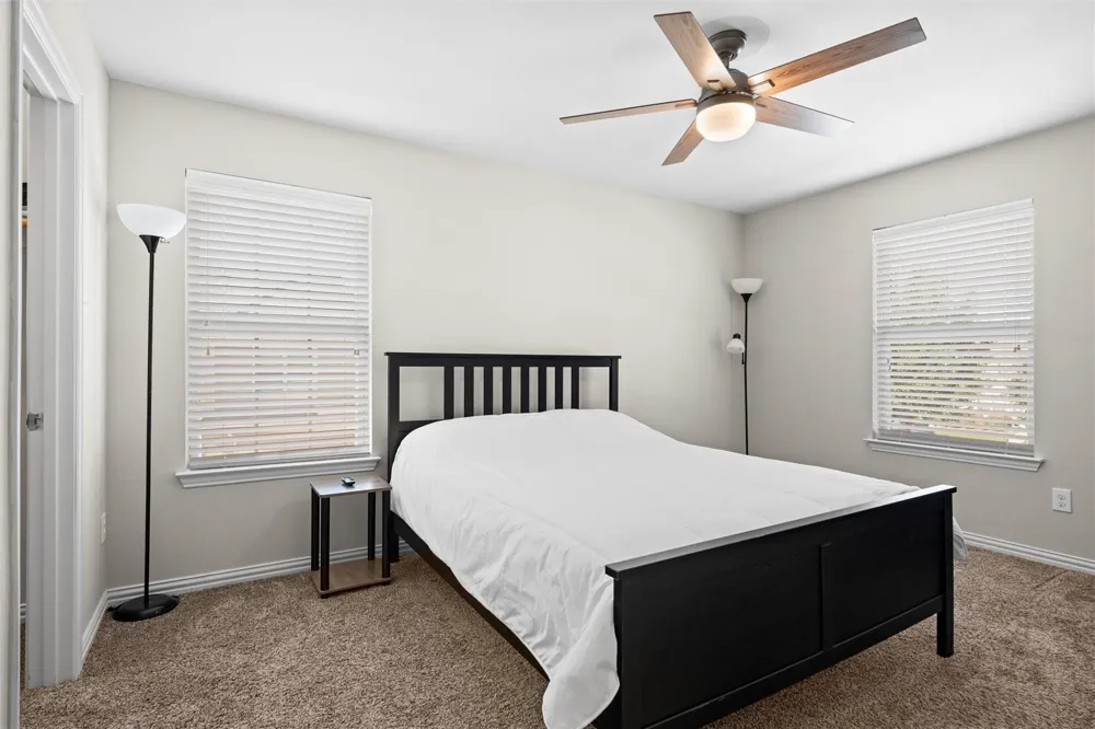 6900 Carrington Lane Fort Worth, TX 76137