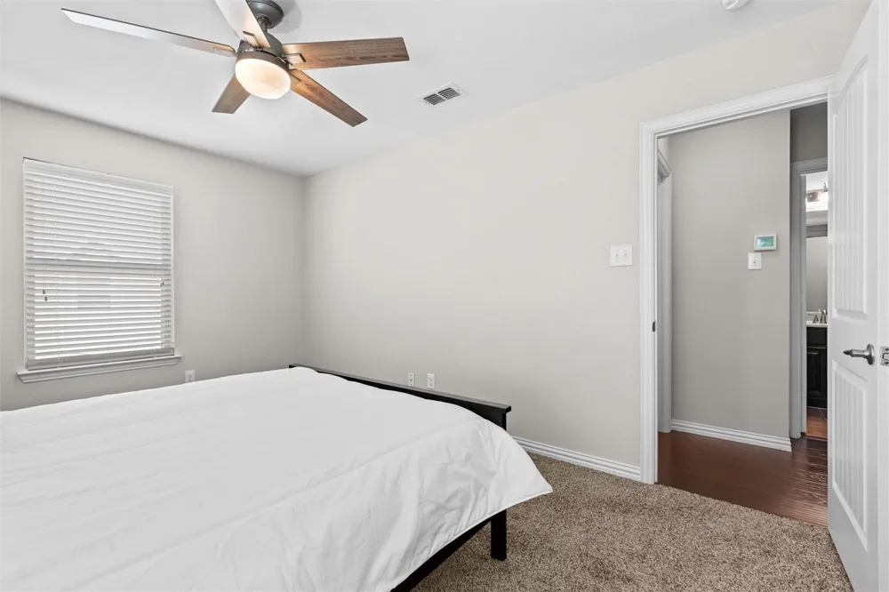 6900 Carrington Lane Fort Worth, TX 76137