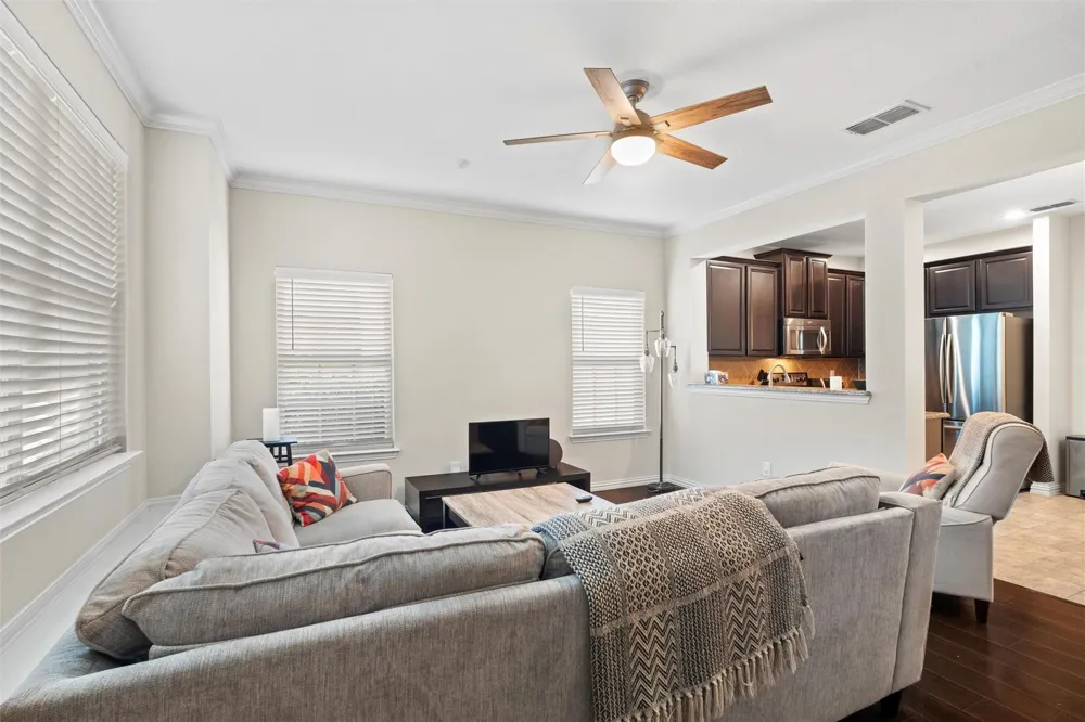6900 Carrington Lane Fort Worth, TX 76137