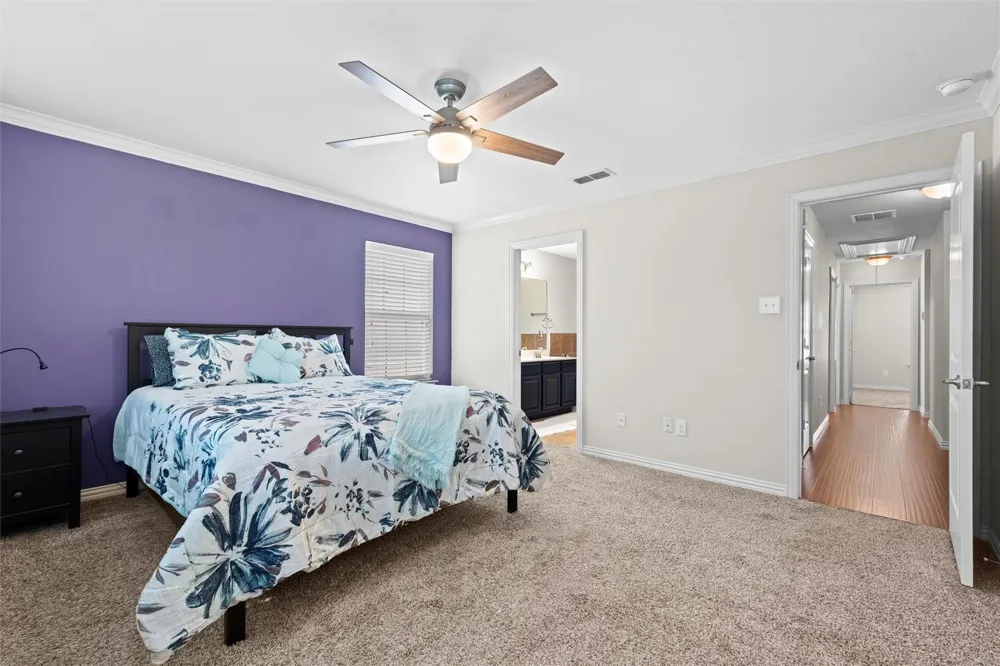 6900 Carrington Lane Fort Worth, TX 76137