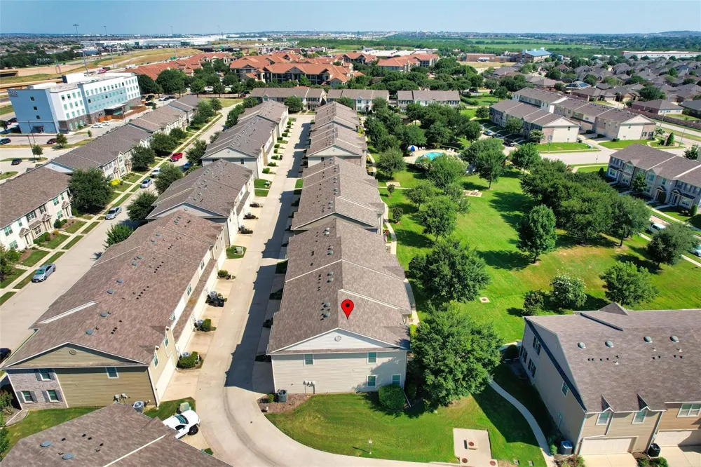 6900 Carrington Lane Fort Worth, TX 76137