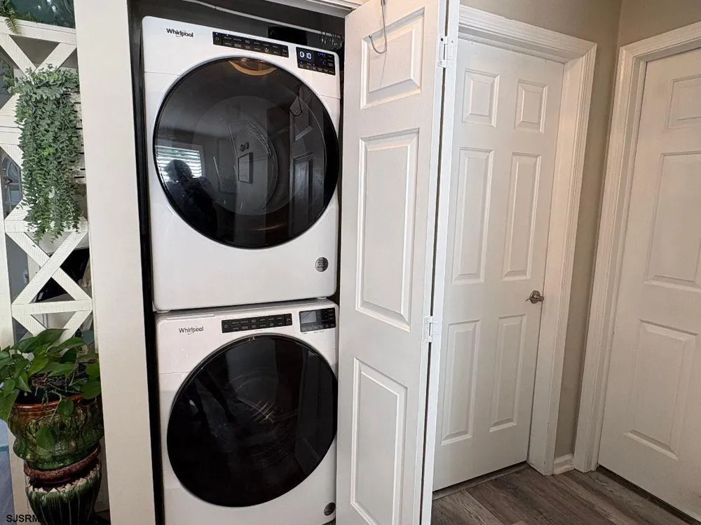 150 W Cedar Ave Somers Point, NJ 08244
