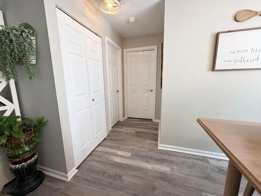 150 W Cedar Ave Somers Point, NJ 08244
