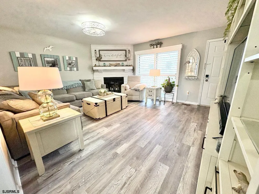 150 W Cedar Ave Somers Point, NJ 08244