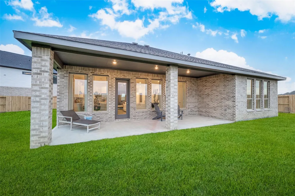 2710 Silver Map Lane League City, TX 77539