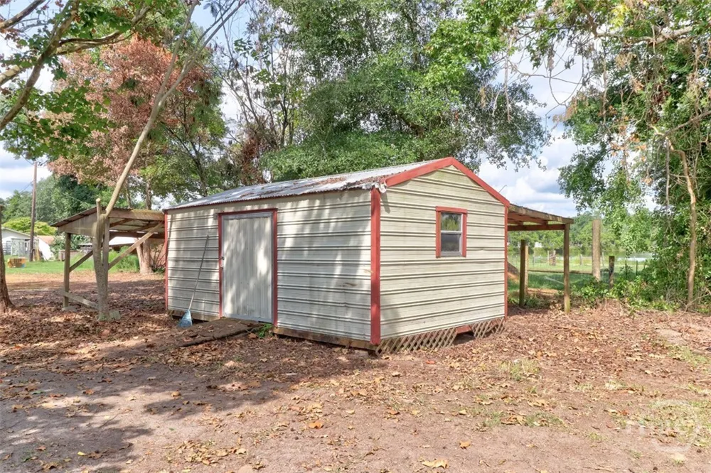 598 Clark Road Guyton, GA 31312