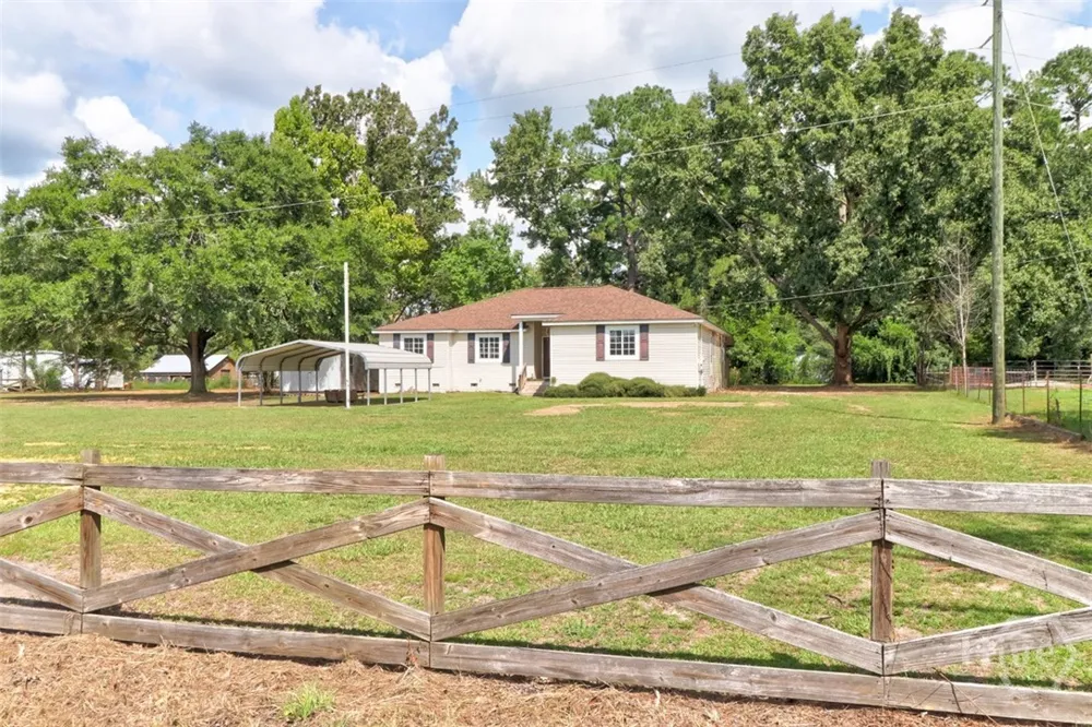 598 Clark Road Guyton, GA 31312