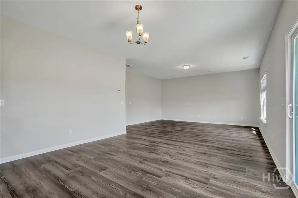 126 Chilburn Circle Savannah, GA 31302