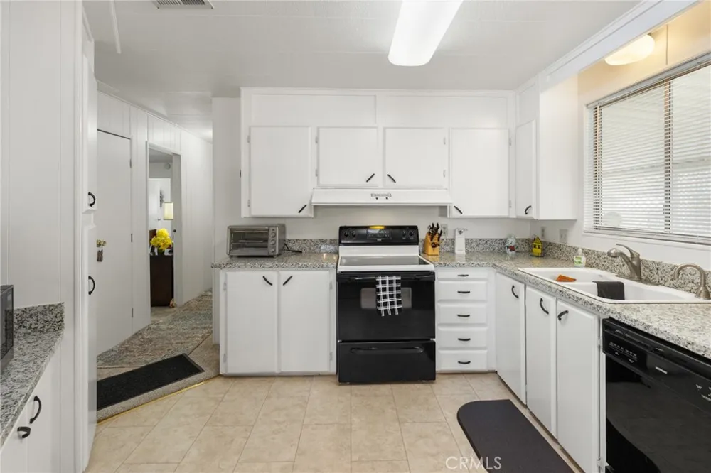1595 Manzanita Avenue #9 Chico, CA 95926