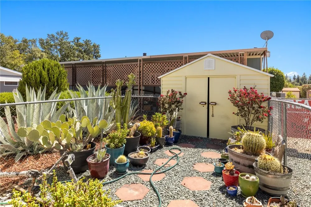 1595 Manzanita Avenue #9 Chico, CA 95926
