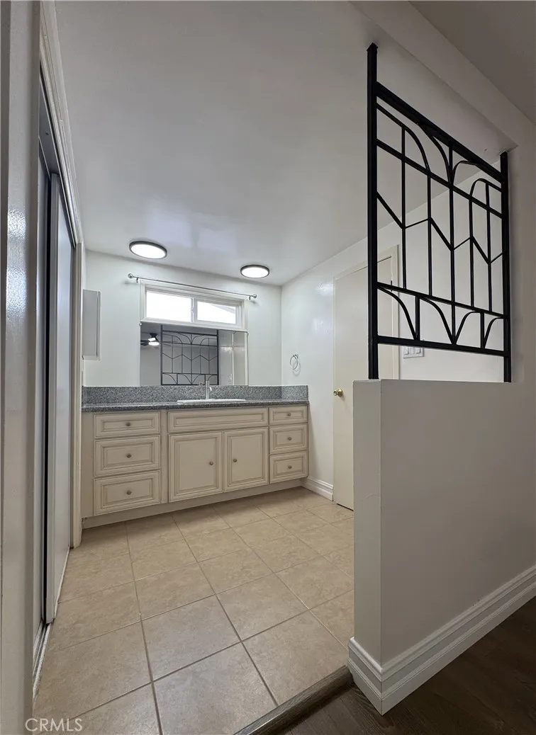 21023 Donora #A Torrance, CA 90503
