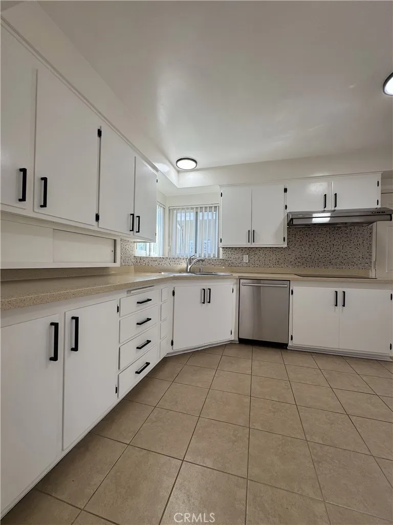 21023 Donora #A Torrance, CA 90503