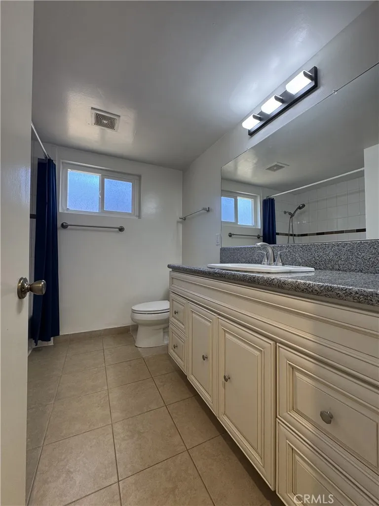 21023 Donora #A Torrance, CA 90503