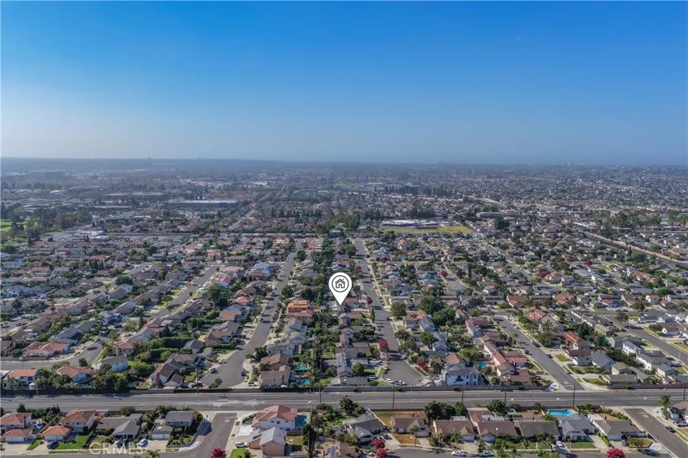 16596 Redwood Cr. Fountain Valley, CA 92708