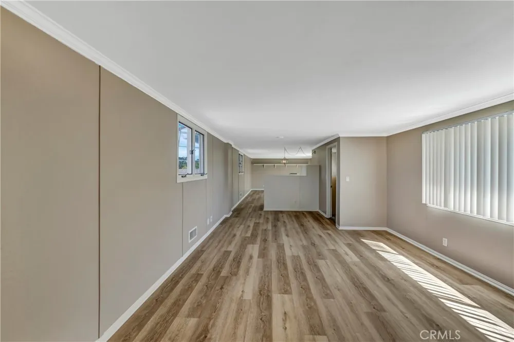 16596 Redwood Cr. Fountain Valley, CA 92708
